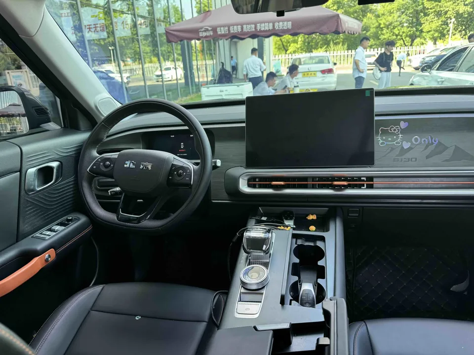 BAIC Beijing Off-road BJ30 Beijing Off-road BJ30 2026 Traveler 1.5T DCT Advanced Edition 2026 — thumbnail 3