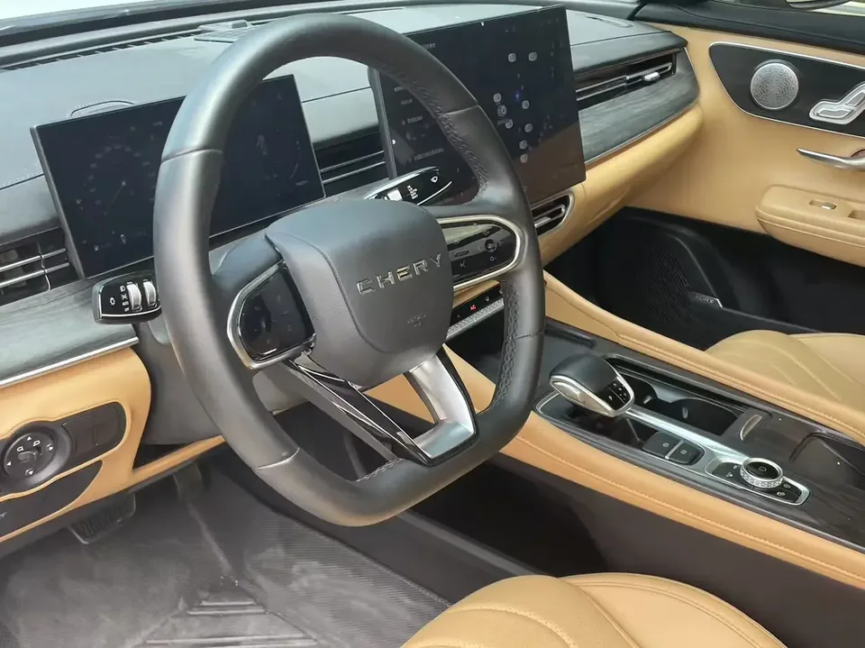 Chery Arrizo 8 PRO Arrizo 8 PRO 2025 1.6T DCT Luxury Model 2025 — thumbnail 4