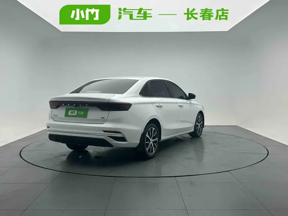 Geely Emgrand emgrand 2023 4th Generation Champion Edition 1.5L CVT Premium 2023 — thumbnail 2