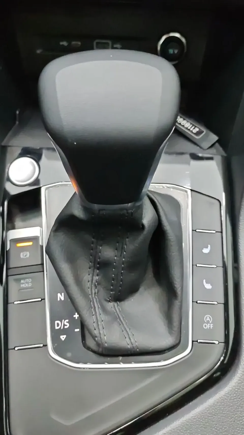 Volkswagen Tiguan L Tiguan L 2023 280TSI Limited Edition 2023 — миниатюра 4