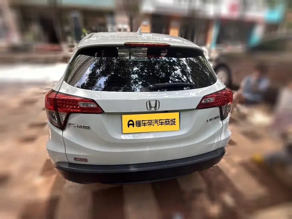 Honda VEZEL Binzhi 2020 1.5L CVT Elite Edition 2022 — thumbnail 2