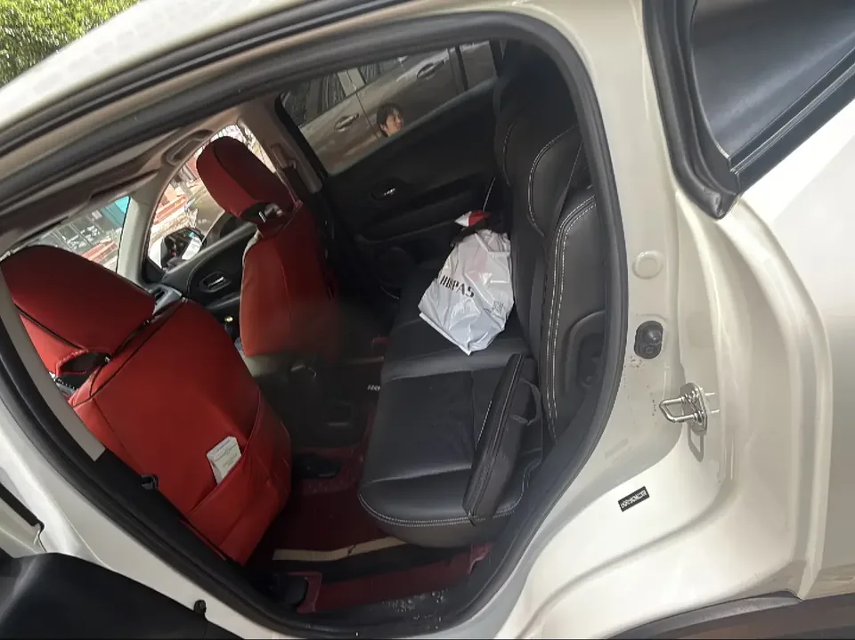 Honda VEZEL Binzhi 2020 1.5L CVT Elite Edition 2022 — thumbnail 3