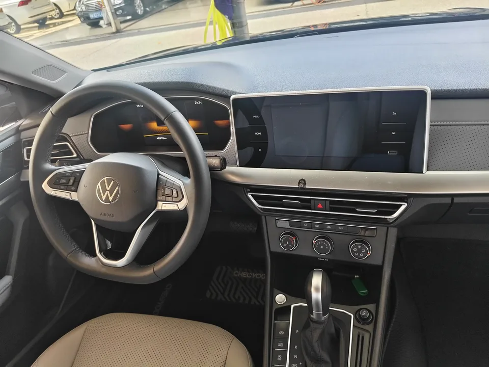 Volkswagen Lavida Lavida 2023 Modified 1.5L Automatic Fully Edition 2023 — thumbnail 5