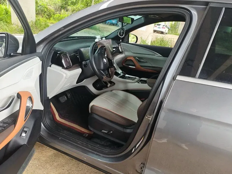 BYD Song Pro DM Song Pro DM 2022 DM-i 51km Premium 2022 — thumbnail 3