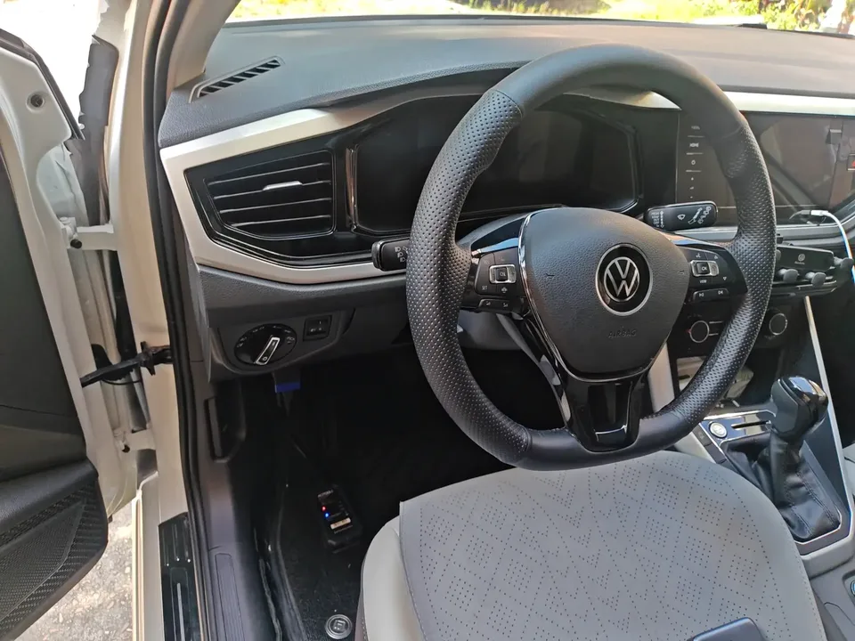 Volkswagen Polo Polo 2023 Modified Plus 1.5L Automatic Colorful Technology Edition 2023 — thumbnail 4