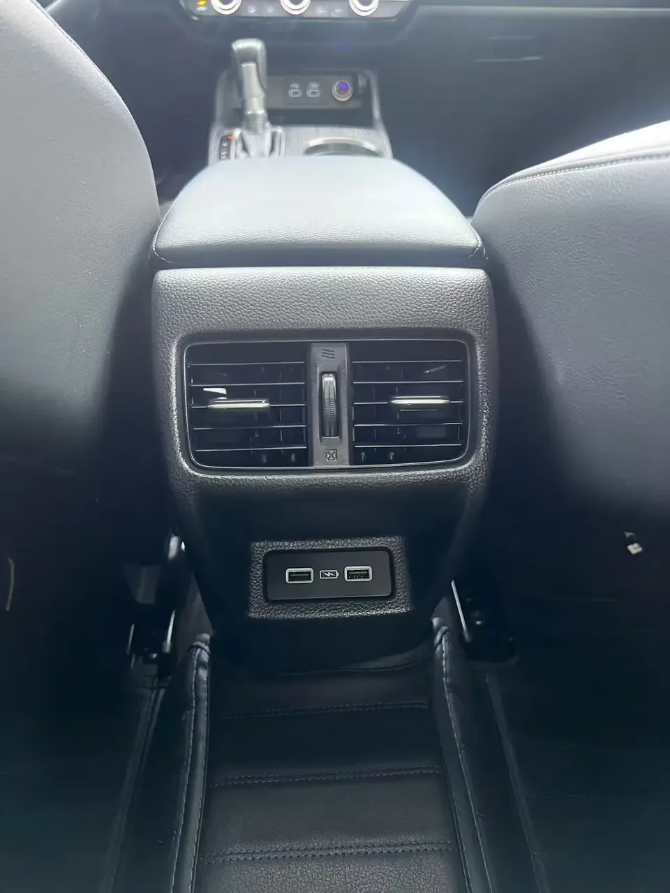 Honda Integra Style 2023 240TURBO CVT Deluxe Edition 2024 — thumbnail 4