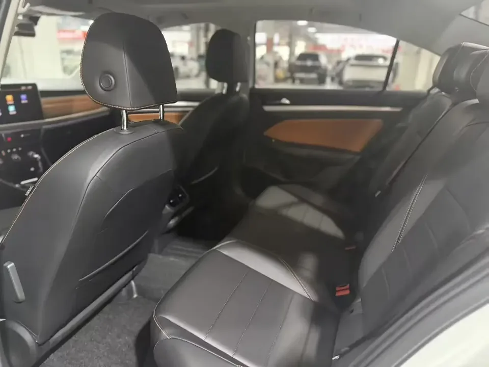 Volkswagen Bora Bora 2023 200TSI DSG Intelligent Driving Edition 2023 — thumbnail 3