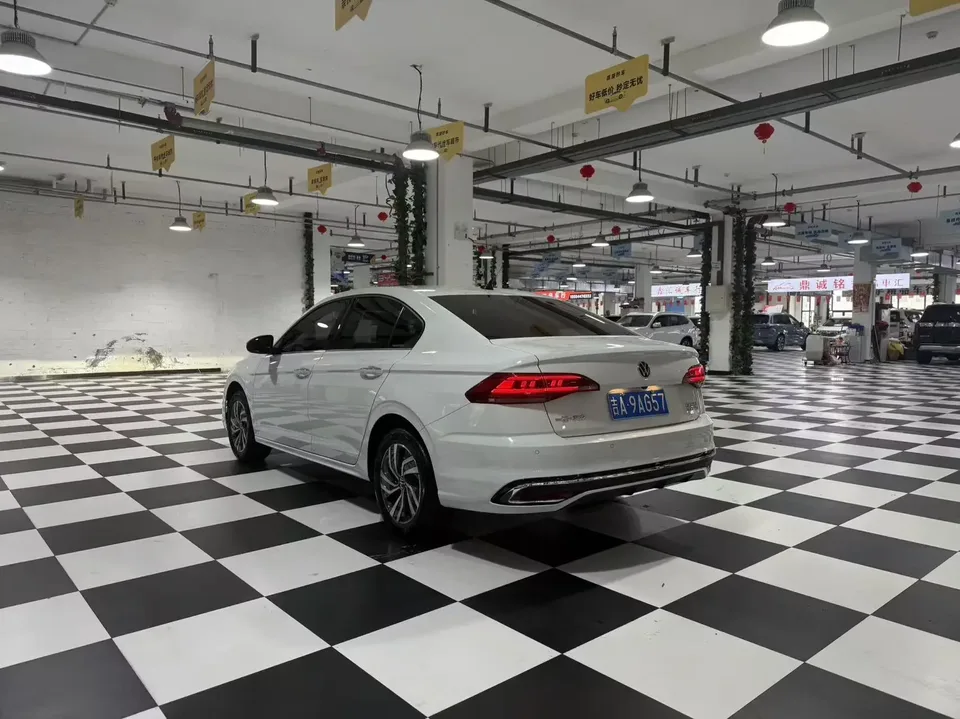 Volkswagen Bora Bora 2023 200TSI DSG Intelligent Driving Edition 2023 — thumbnail 4