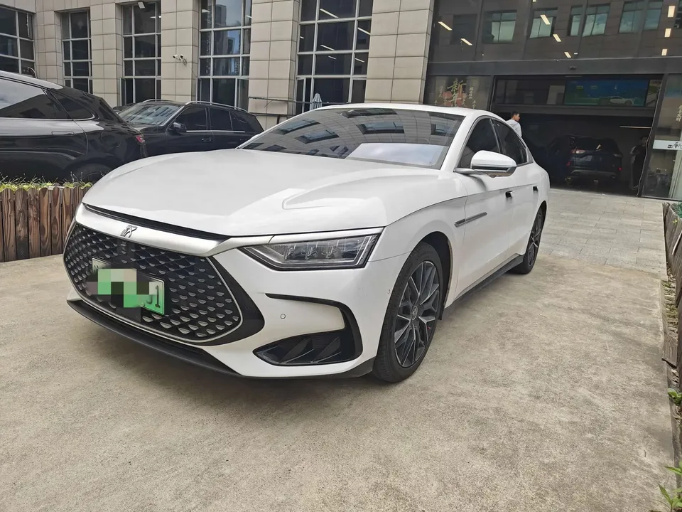 BYD Han DM Chinese DM 2022 DM-p 202KM 4WD flagship model 2022 — photo 1, buy with delivery to Moscow