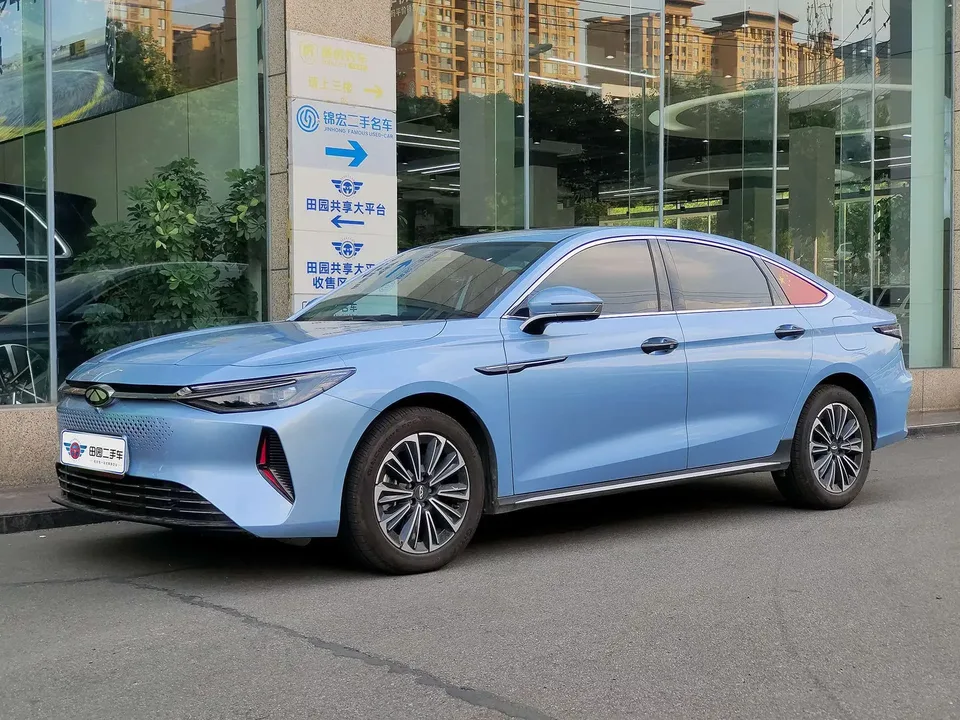 Chery Fengyun A8 Fengyun A8 2024 Yuanhang Edition 127 Deluxe 2024 — photo 1, buy with delivery to Moscow