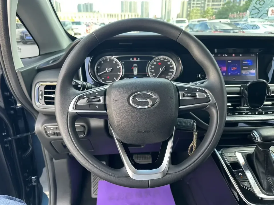 GAC Trumpchi M6 Trumpchi M6 2021 270T Automatic Elite Edition 7 Seaters 2022 — миниатюра 4