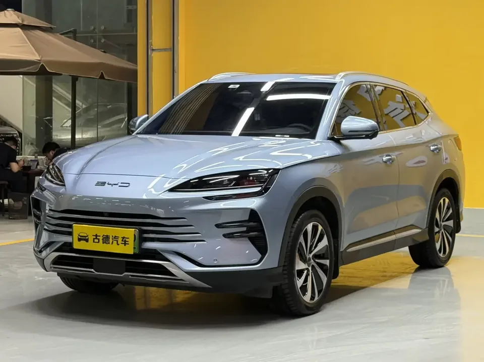 BYD Song PLUS DM Song PLUS DM 2023 DM-i Champion Edition 110KM Flagship 2023 — photo 1, buy with delivery to Moscow