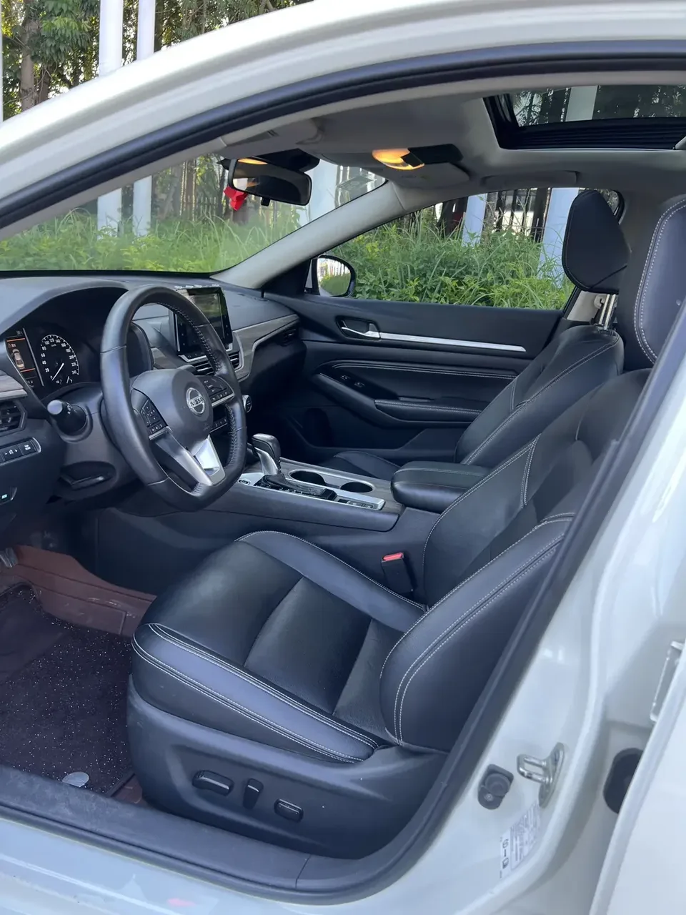 Nissan Altima Sound of nature 2021 2.0L XL Comfort Edition 2022 — thumbnail 3