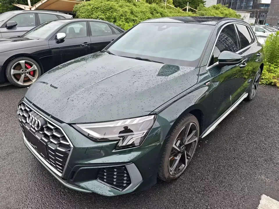 Audi A3 Audi A3 2023 Sportback 35 TFSI Stylish and sporty 2023 — photo 1, buy with delivery to Moscow