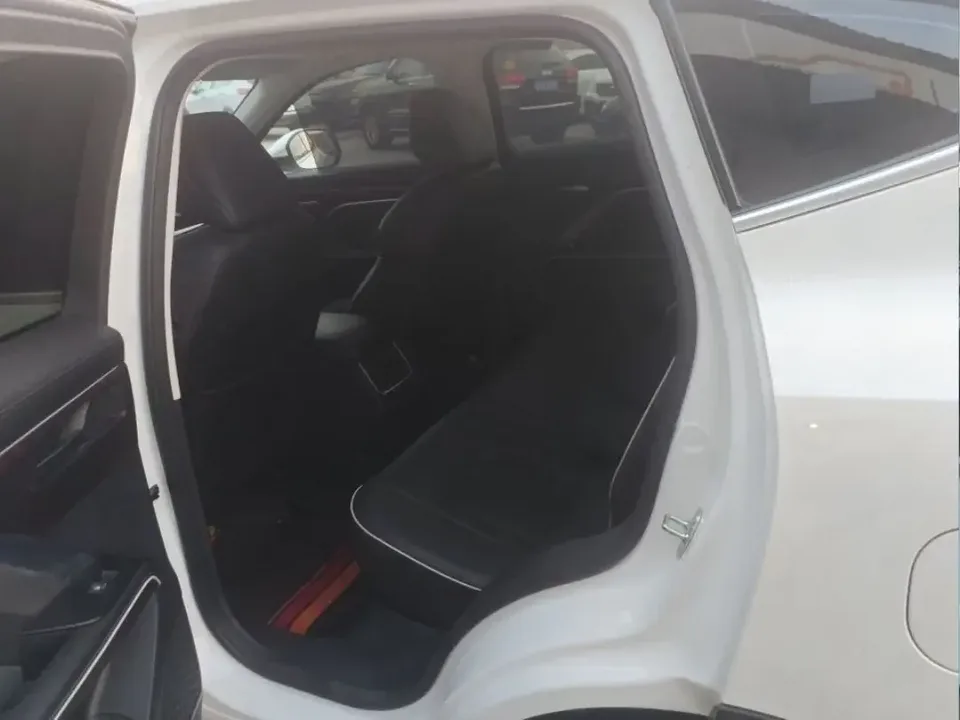 Haval H6 Haval H6 2023 National Trend Edition 1.5T Automatic City Edition 2023 — thumbnail 3
