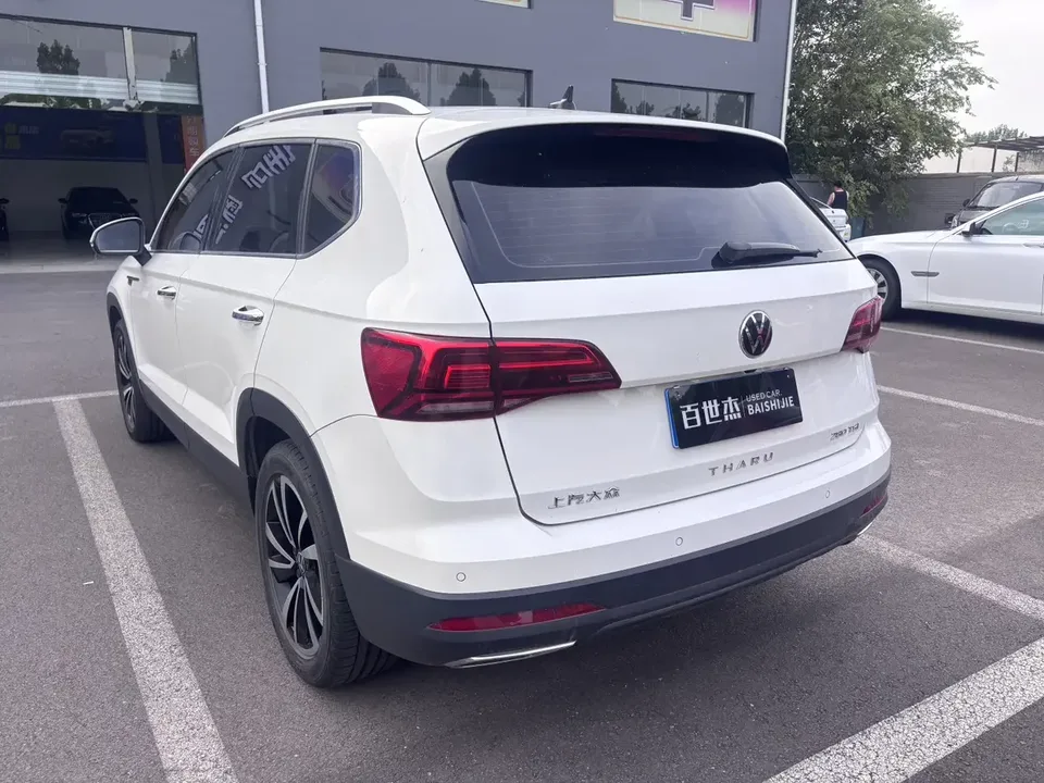 Volkswagen Tharu tuyue 2022 280TSI 2WD Deluxe Edition 2023 — thumbnail 4