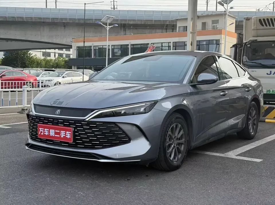 BYD Qin L DM Qin L DM 2024 DM-i 80KM Leading Type 2024 — photo 1, buy with delivery to Moscow