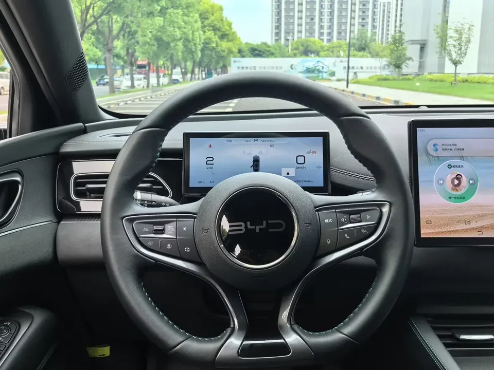 BYD Seal 06DM Seal 06DM 2024 DM-i 120KM Premium 2024 — thumbnail 3