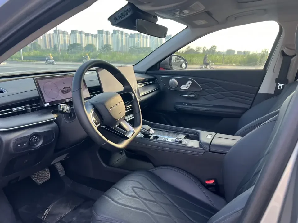 Chery Arrizo 8 PRO Arrizo 8 PRO 2025 1.6T DCT Luxury Model 2025 — thumbnail 3