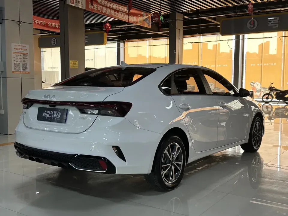 Kia K3 Kia K3 2024 1.5L IVT Comfort Premium Edition 2026 — thumbnail 2