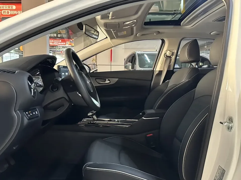 Kia K3 Kia K3 2024 1.5L IVT Comfort Premium Edition 2026 — thumbnail 5