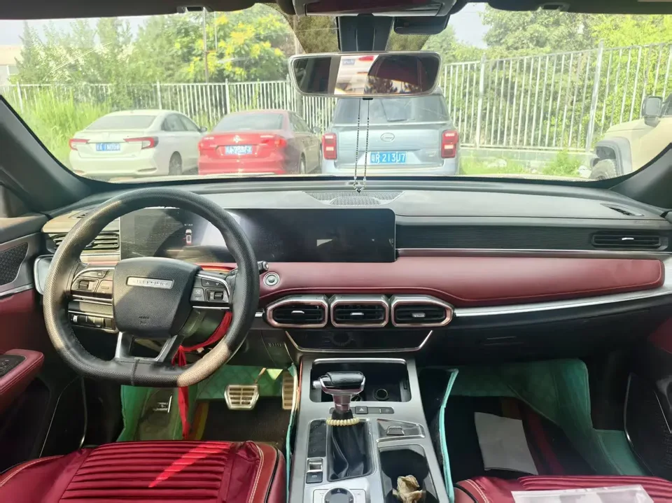 Jetour Jietu X70 PLUS Jietu X70 PLUS 2021 1.5T DCT 5-seater 2022 — thumbnail 3
