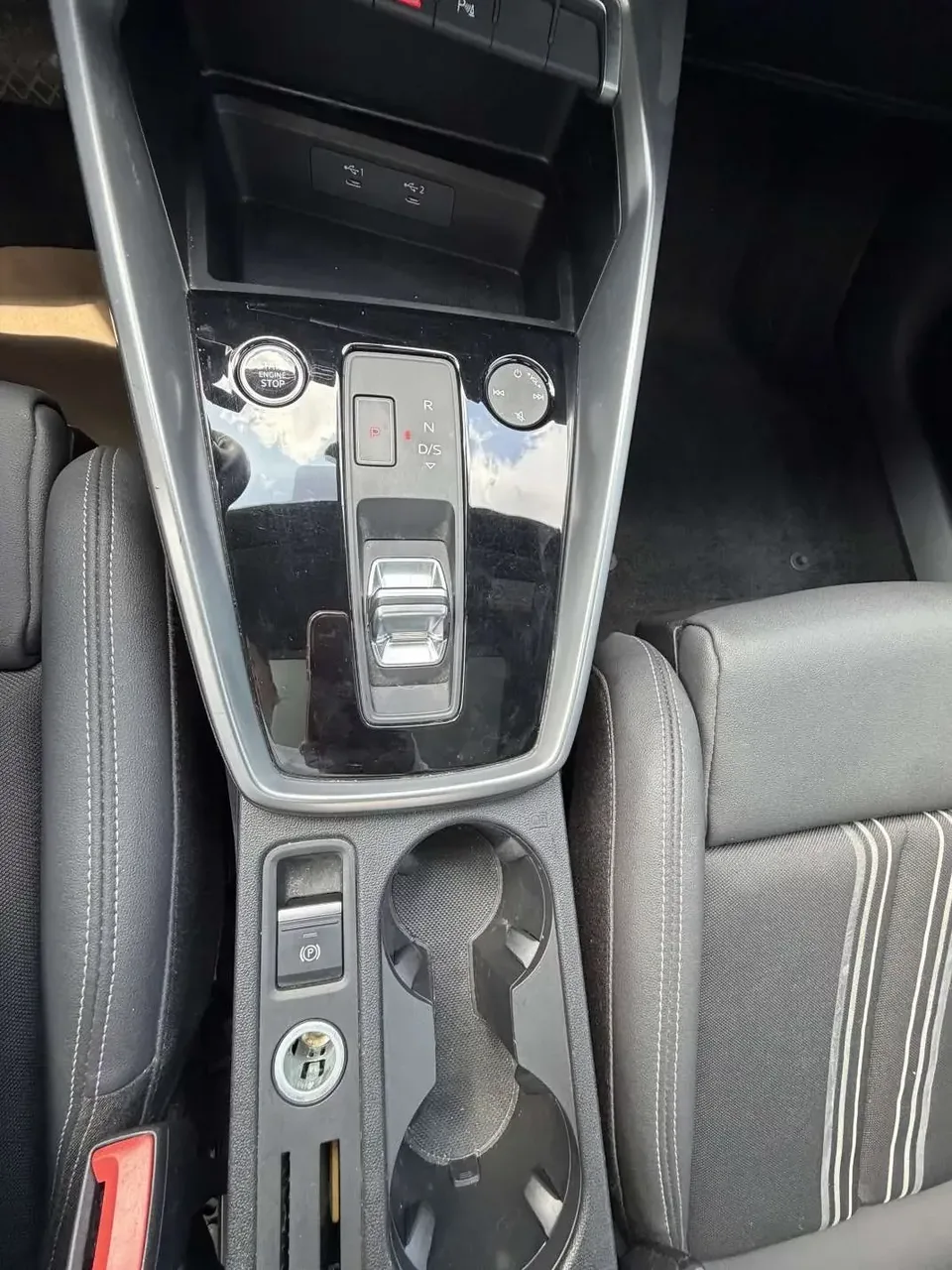 Audi A3 Audi A3 2022 Sportback 35 TFSI Stylish and sporty 2022 — thumbnail 3