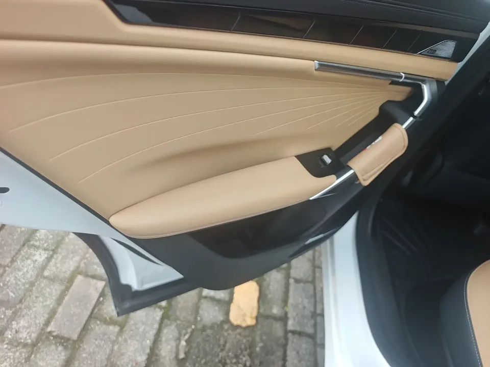 Geely Atlas L Boyue L 2023 1.5TD DCT Premium 2023 — thumbnail 5