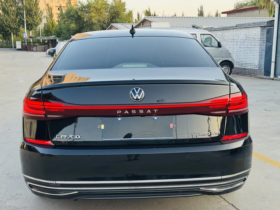 Volkswagen Passat Passat 2022 280TSI Business Edition 2022 — миниатюра 2