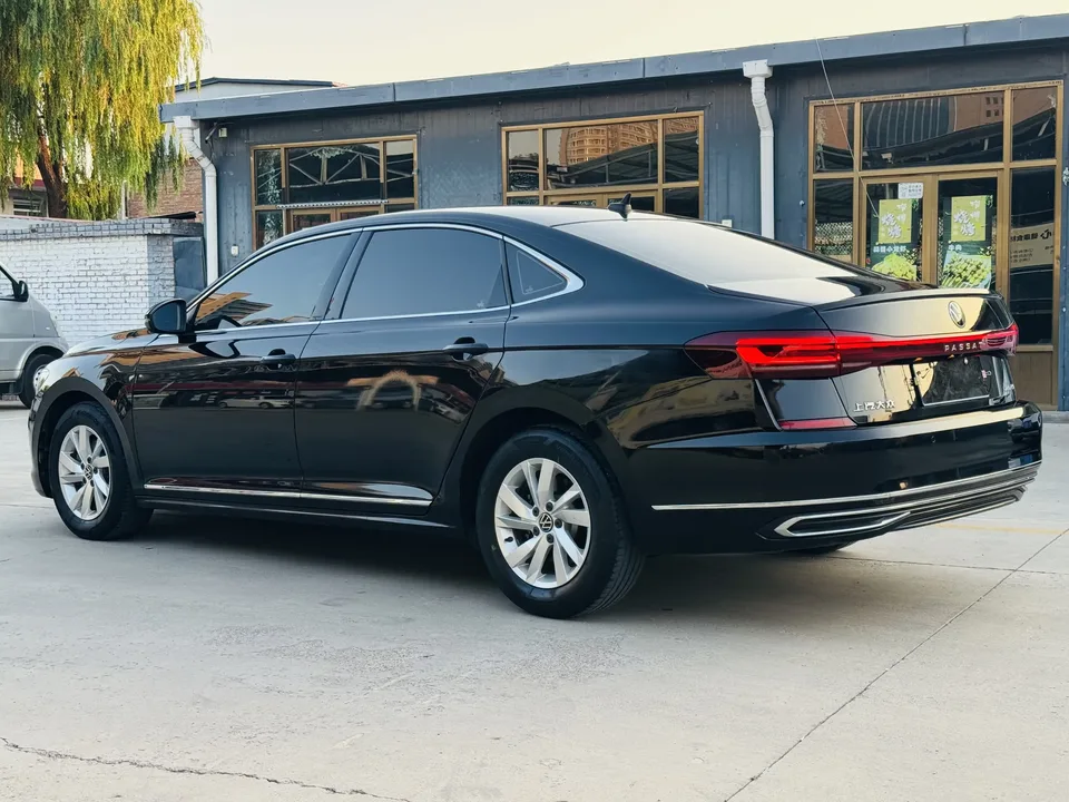 Volkswagen Passat Passat 2022 280TSI Business Edition 2022 — миниатюра 4