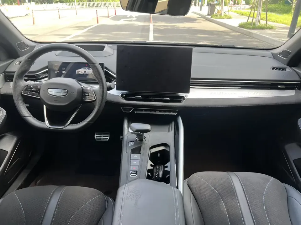 Geely Preface Xing Rui 2026 1.5T Dongfangyao Kunlun Edition 2026 — thumbnail 5