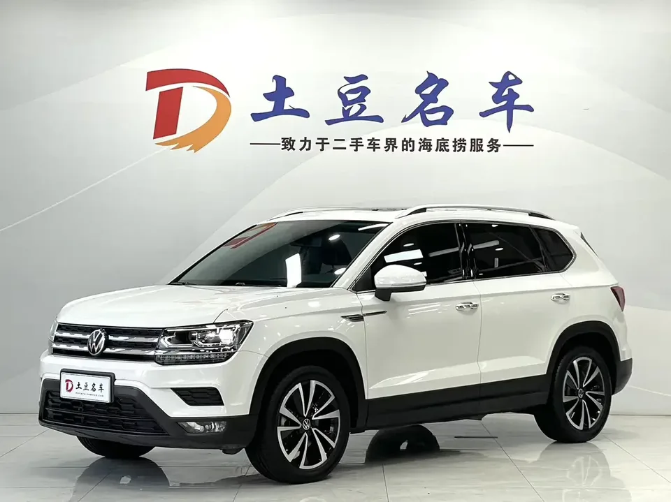 Volkswagen Tharu tuyue 2022 280TSI 2WD Deluxe Edition 2022 — photo 1, buy with delivery to Moscow