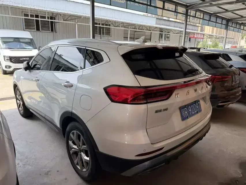 Haval H6 Haval H6 2021 National Trend Edition 1.5T Automatic Champion Edition 2022 — thumbnail 4