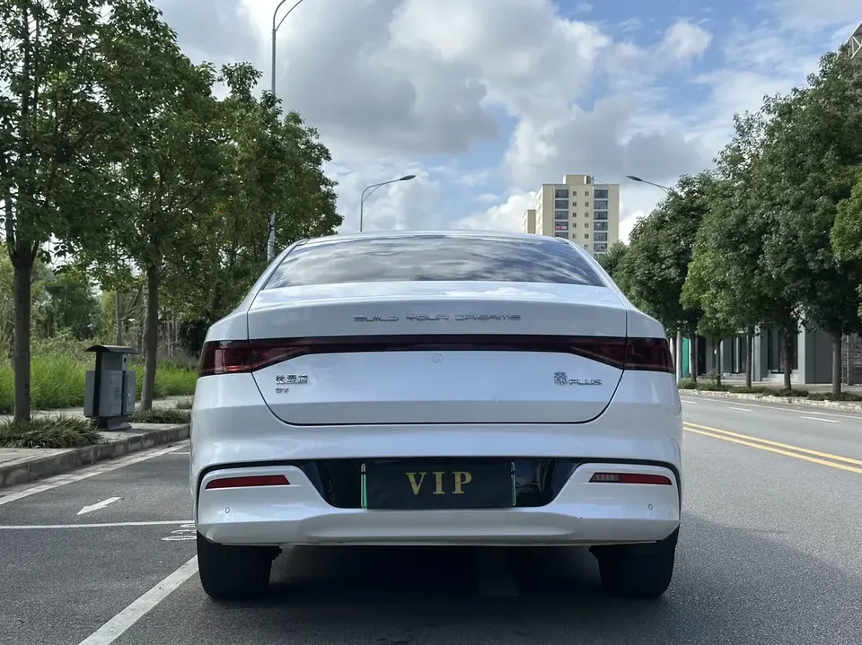 BYD Qin PLUS EV Qin PLUS EV 2023 Champion Edition 420KM Exceeding Type 2023 — миниатюра 3