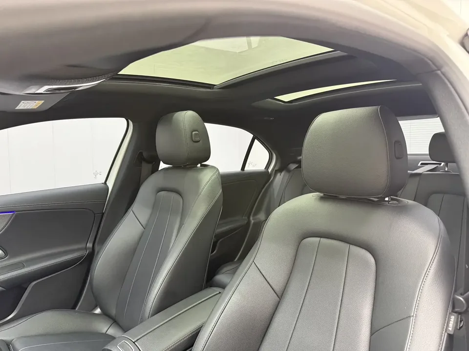 Mercedes-Benz Klasa A Mercedes Benz A Class 2022 A 180 L Sports Sedan 2022 — thumbnail 4