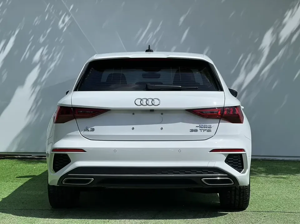 Audi A3 Audi A3 2023 Sportback 35 TFSI facelift: stylish and sporty 2023 — миниатюра 2