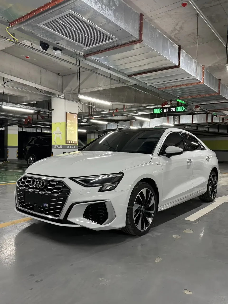 Audi A3 Audi A3 2023 A3L Limousine 35 TFSI facelift: stylish and sporty 2023 — photo 1, buy with delivery to Moscow