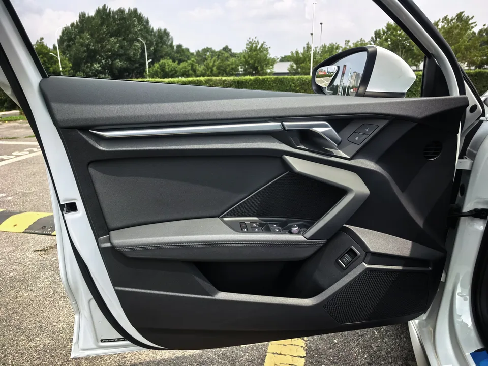 Audi A3 Audi A3 2023 Sportback 35 TFSI facelift: stylish and sporty 2023 — миниатюра 4