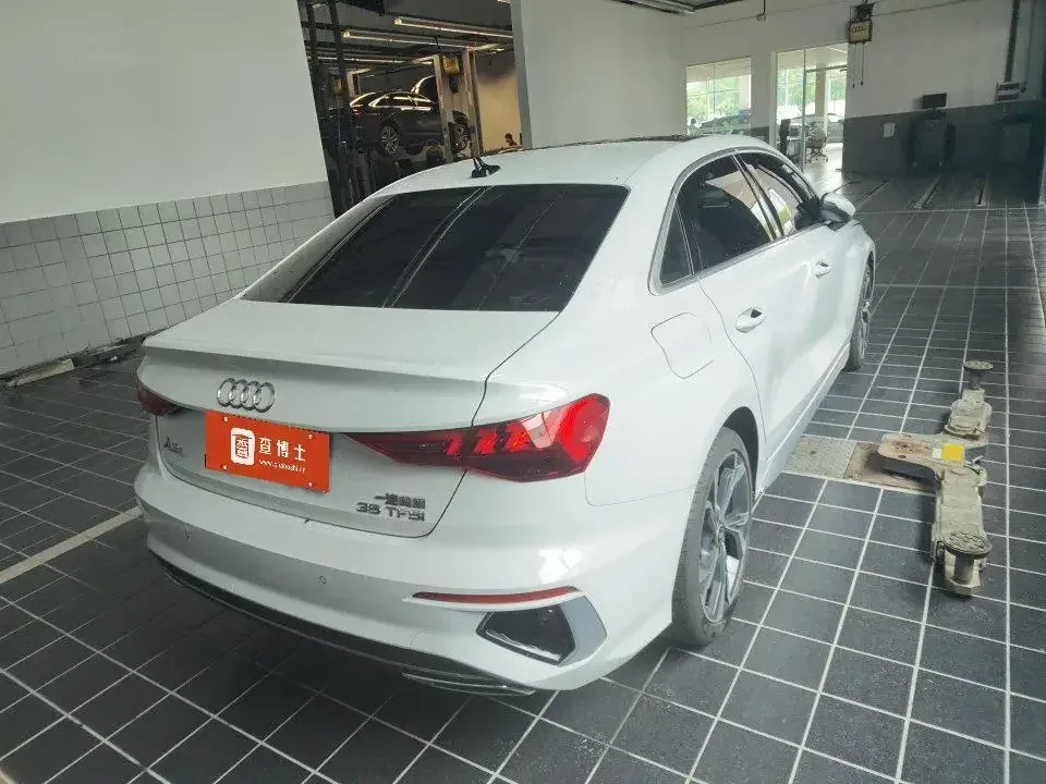 Audi A3 Audi A3 2023 A3L Limousine 35 TFSI facelift luxury sports model 2023 — миниатюра 2