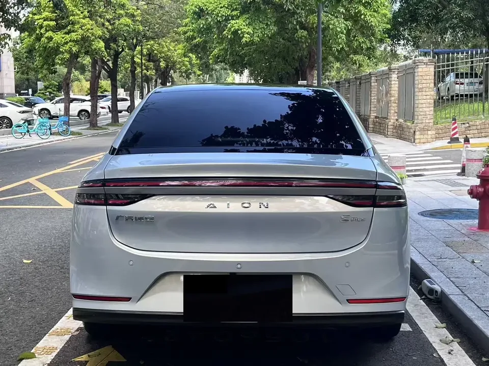 AION S AIONS 2022 Plus 80 Technology Edition Ternary Lithium 2022 — thumbnail 2