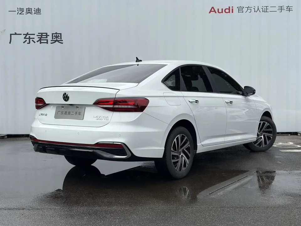 Volkswagen Lavida Lavida 2024 300TSI DSG Full Elegance Edition 2024 — thumbnail 2