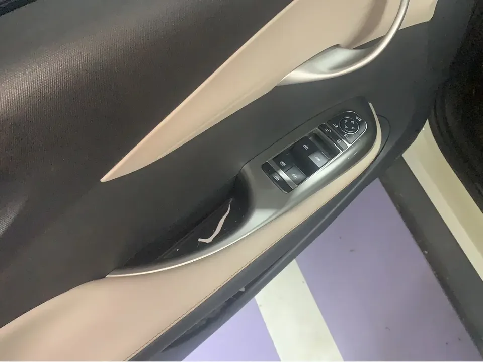 BYD Dolphin dolphin 2025 Smart Driving Edition 410KM Fashion Edition 2025 — миниатюра 4