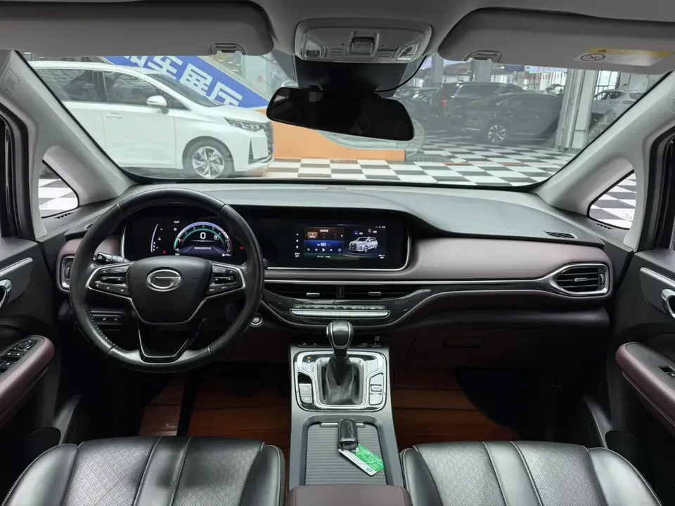 GAC Trumpchi M6 Trumpchi M6 2021 Pro 270T Automatic Premium Edition 2022 — thumbnail 4
