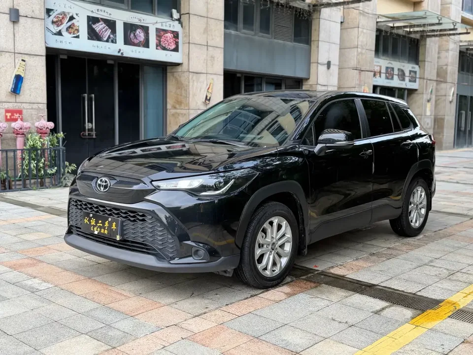 Toyota Frontlander Fenglanda 2024 2.0L Intelligent Hybrid Dual Engine Leading Edition 2025 — photo 1, buy with delivery to Moscow