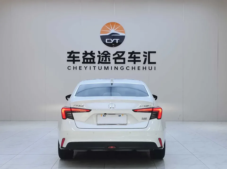 Honda Integra Style 2023 240TURBO CVT Deluxe Edition 2024 — thumbnail 2