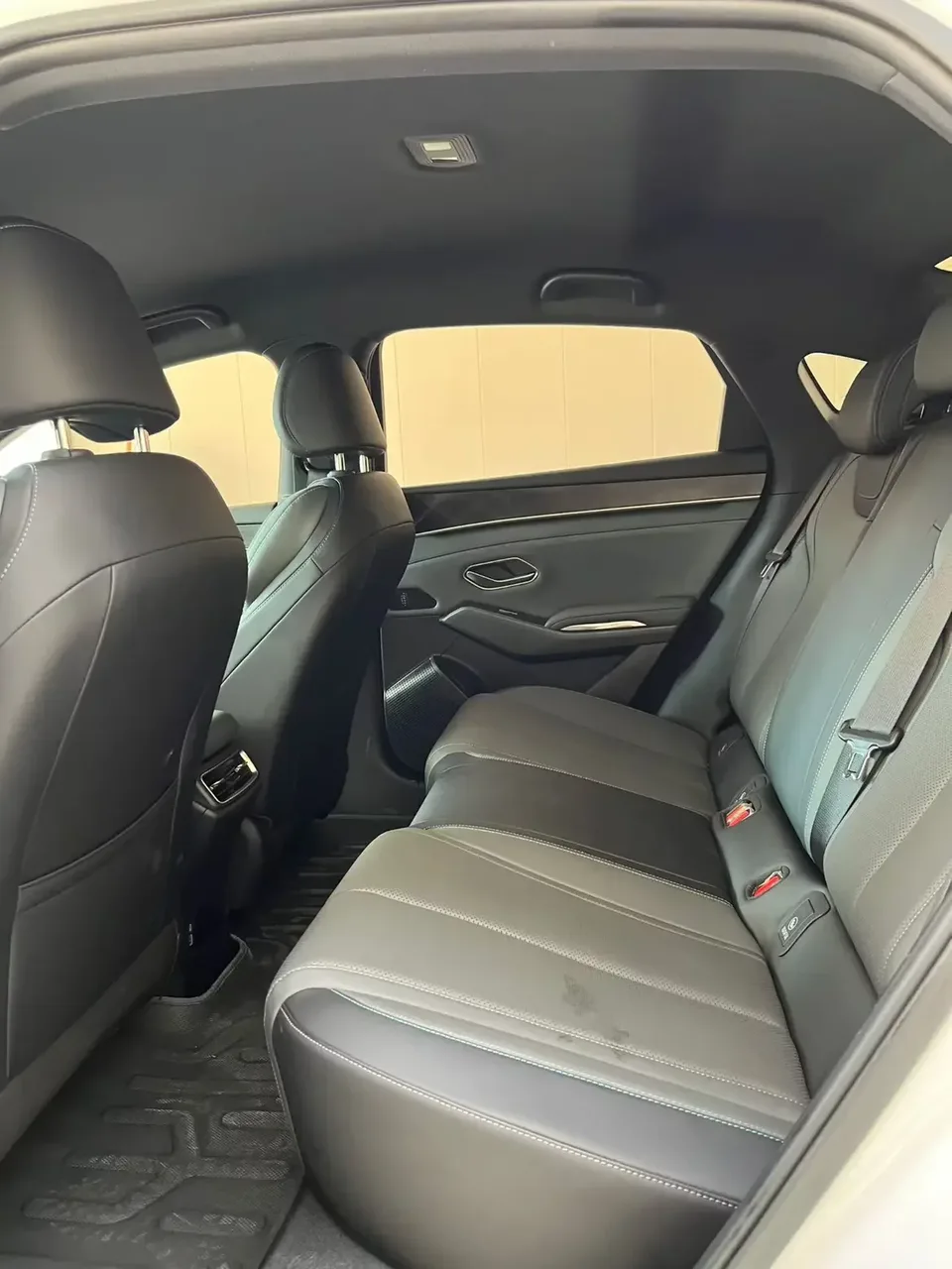 BYD Qin L DM Qin L DM 2024 DM-i 80KM Beyond 2025 — миниатюра 3