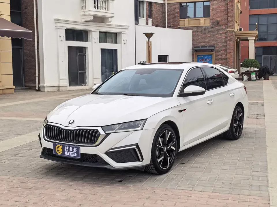 Skoda Octavia Octavia 2022 PRO TSI280 DSG Premium Edition 2022 — photo 1, buy with delivery to Moscow
