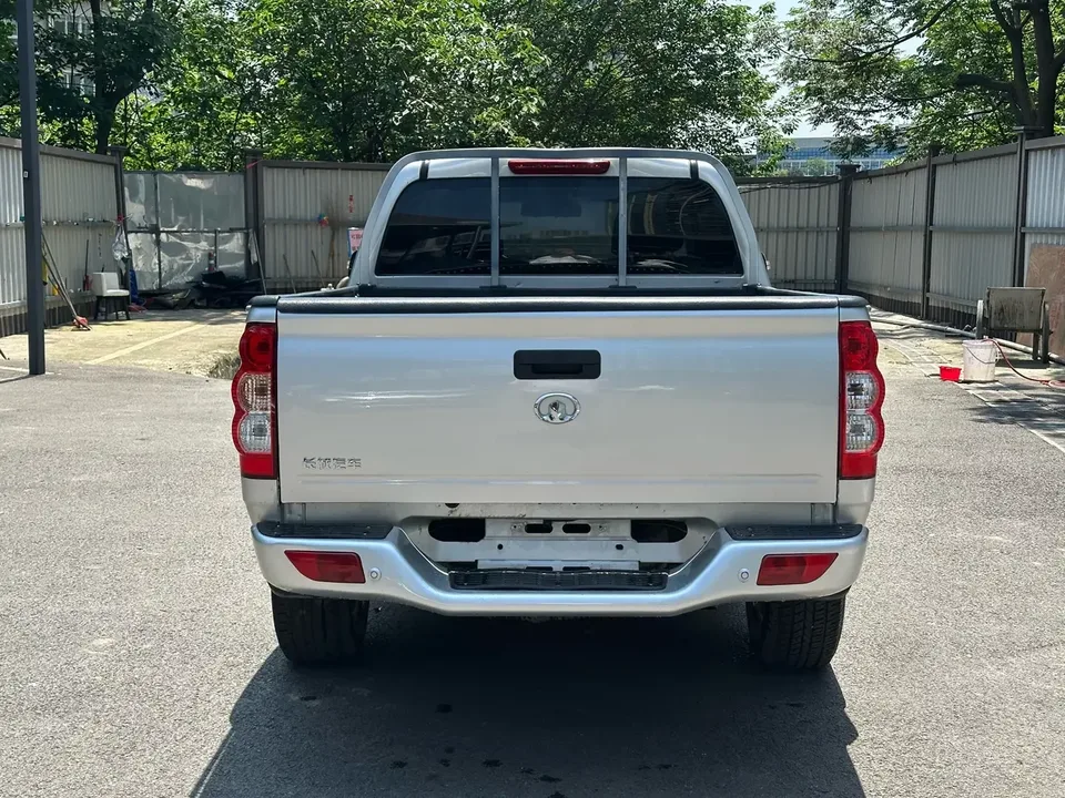 Great Wall Wing Jun 5 Wing Jun 5 2023 2.0T diesel four-wheel drive aggressive large double GW4D20M 2023 — thumbnail 2
