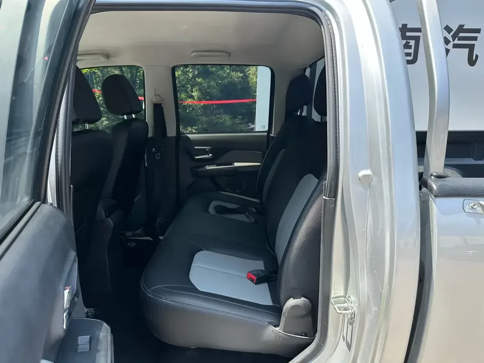 Great Wall Wing Jun 5 Wing Jun 5 2023 2.0T diesel four-wheel drive aggressive large double GW4D20M 2023 — thumbnail 5