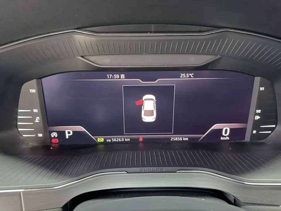 Skoda Superb Speedy 2022 TSI280 DSG Premium Edition 2022 — thumbnail 3